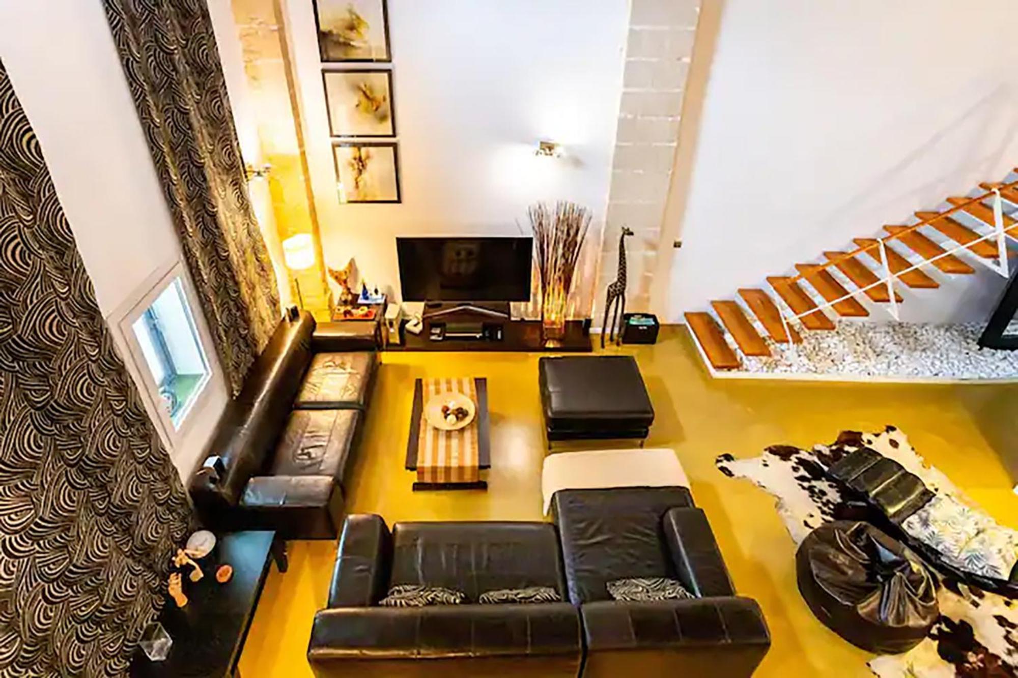 Apartamento Artqhost Jerez Huge Loft & Free Parking Jerez de la Frontera Exterior foto