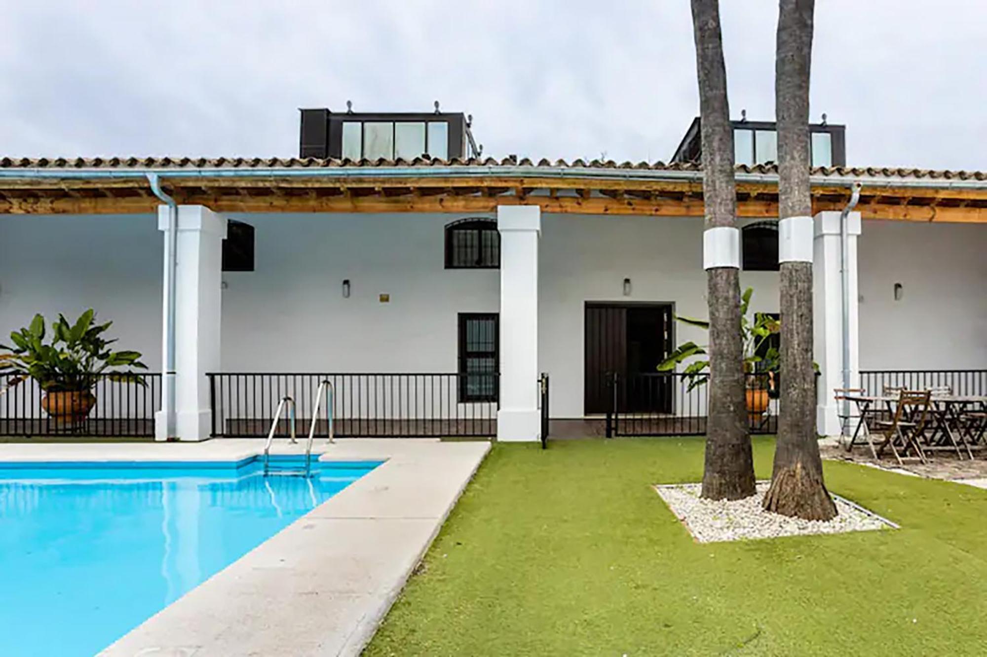 Apartamento Artqhost Jerez Huge Loft & Free Parking Jerez de la Frontera Exterior foto