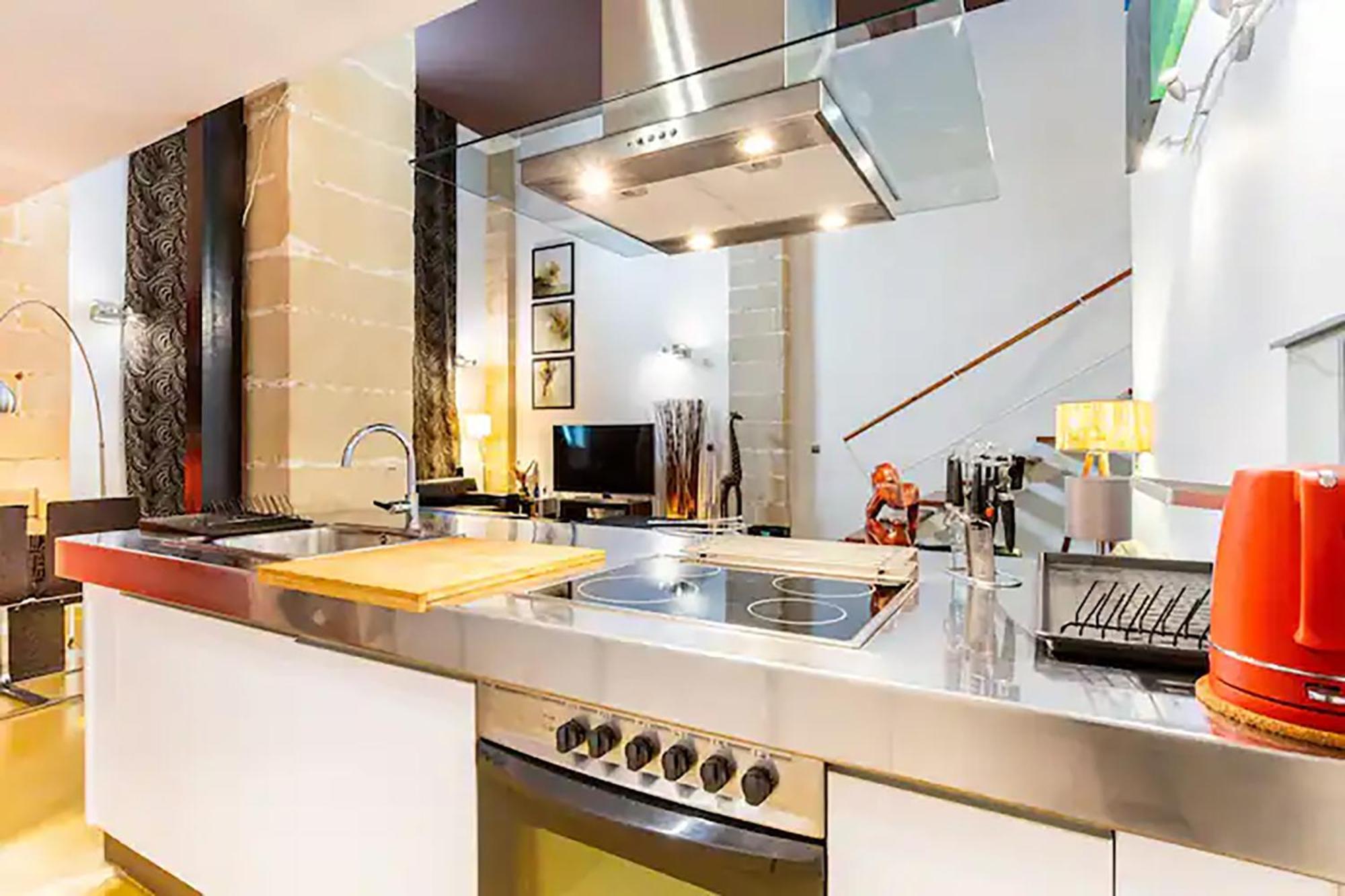 Apartamento Artqhost Jerez Huge Loft & Free Parking Jerez de la Frontera Exterior foto